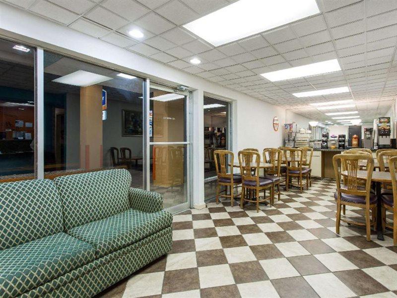 Howard Johnson By Wyndham Virginia Beach Exterior foto