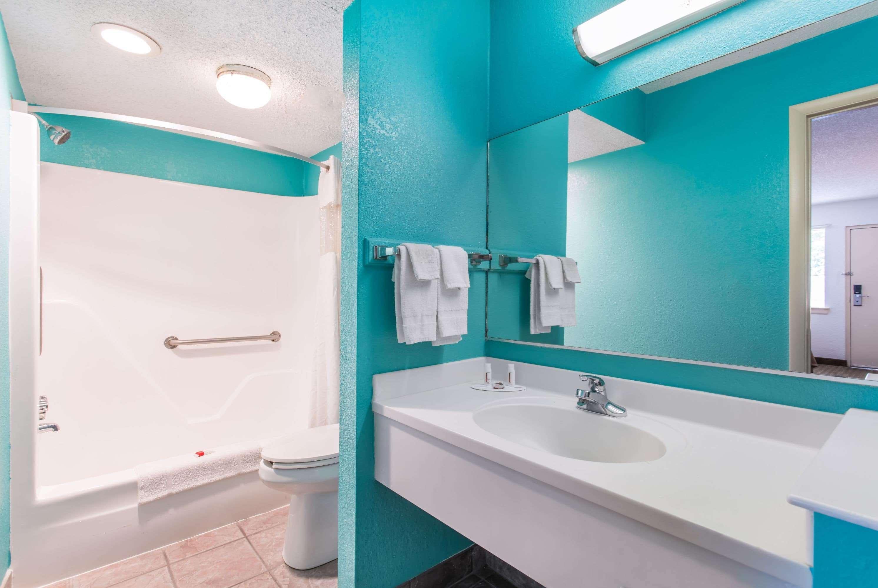 Howard Johnson By Wyndham Virginia Beach Exterior foto